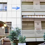 Comfortable, Very Well Located Between Train Station And Lake!